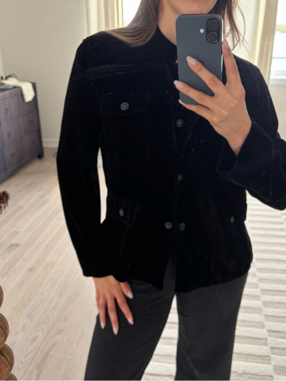 Black Velvet Teen-Flo Women's Button-Front Jacket
